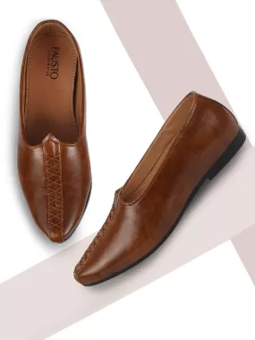 Men Ethnic Tan Hand Stitched Juttis & Mojaris