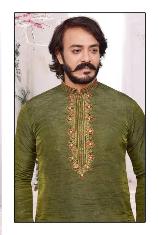 Men's Ethnic Long Kurta With Pajama Set - Green