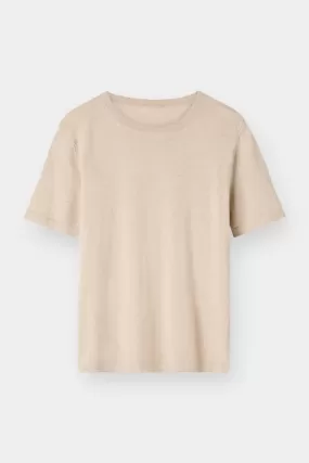 THE CLASSIC TEE - SANDSTONE